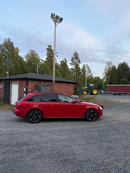 Audi A4 3 of 4