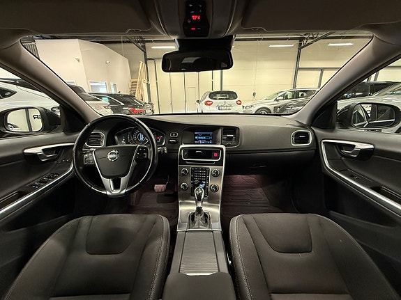 Volvo V60 17 of 20