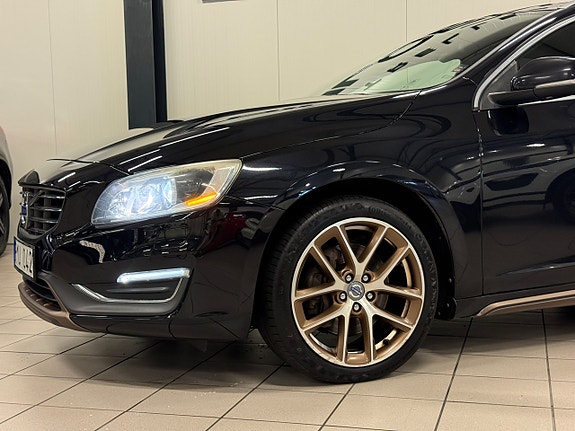 Volvo V60 3 of 20