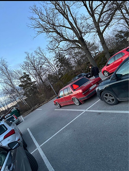 Volvo 740 4 of 6
