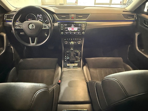 Skoda Superb 4 of 18
