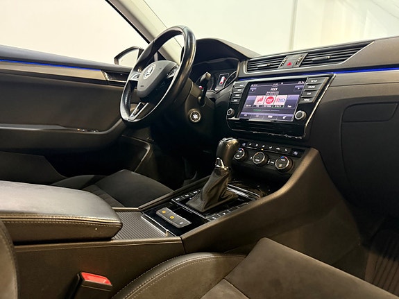 Skoda Superb 7 of 18