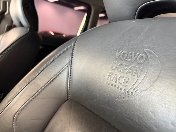 Volvo V70 8 of 11