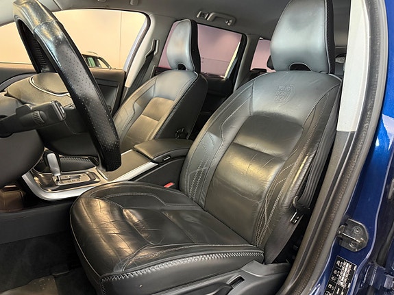Volvo V70 7 of 11