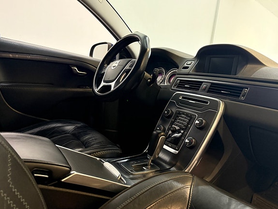 Volvo V70 6 of 11