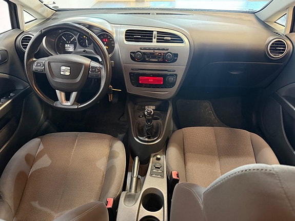 Seat Leon 3 of 7