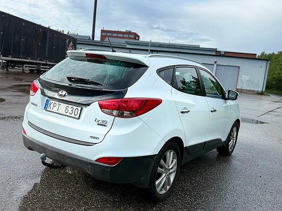 Hyundai ix35 7 of 18