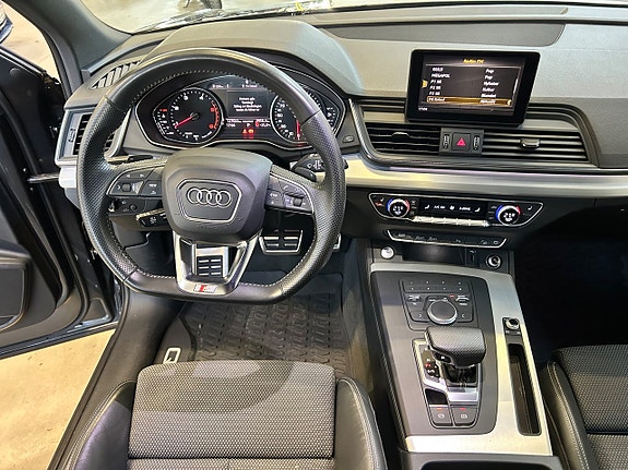 Audi Q5 13 of 23