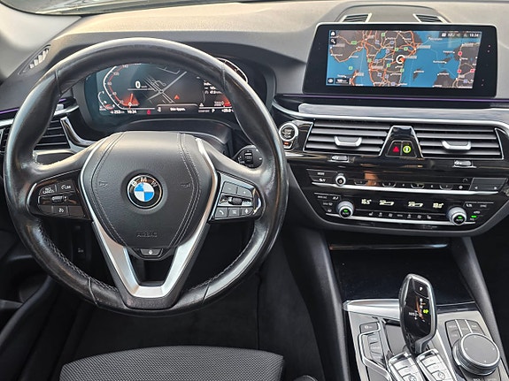 BMW 520d 5 of 16