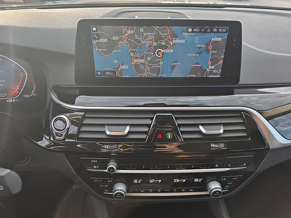 BMW 520d 8 of 16