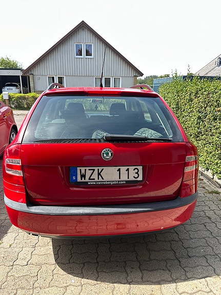 Skoda Octavia 6 of 8