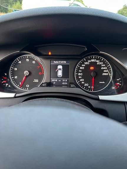 Audi A4 allroad 7 of 7