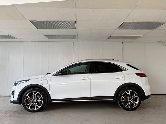 Kia XCeed 2 of 15