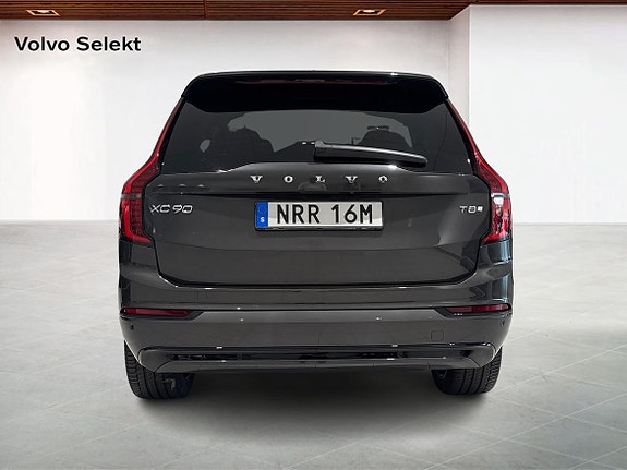 Volvo XC90 7 of 14