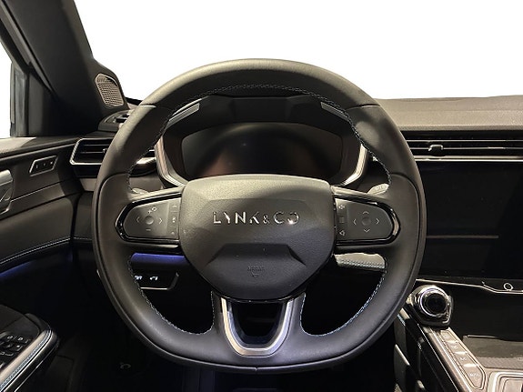 Lynk & Co 01 10 of 19