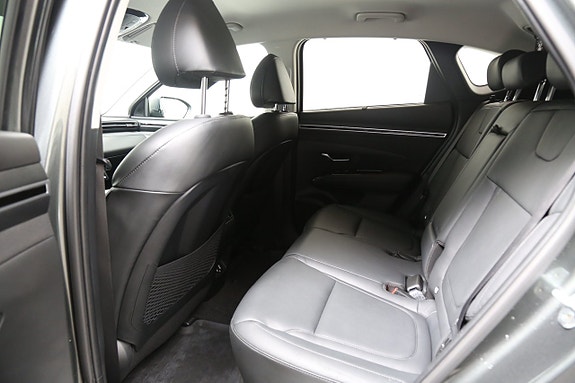 Hyundai Tucson 25 of 30
