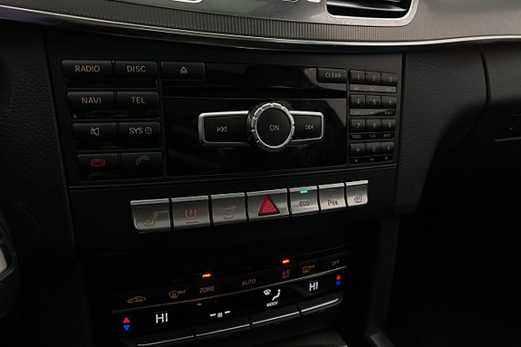 Mercedes-Benz E250 26 of 30