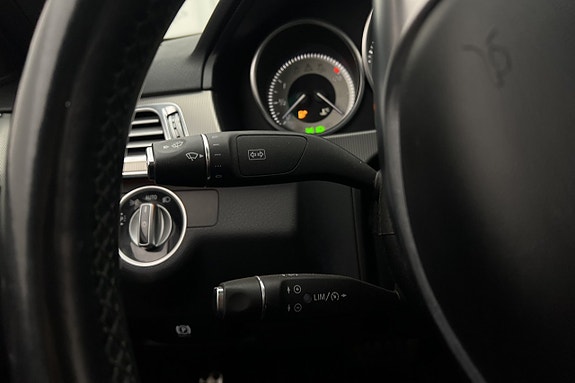 Mercedes-Benz E250 20 of 30