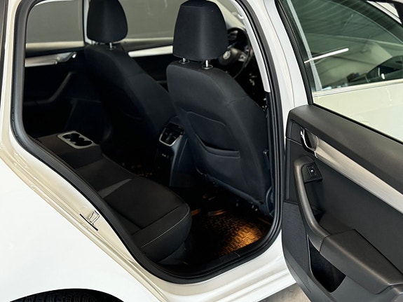 Skoda Octavia 23 of 30
