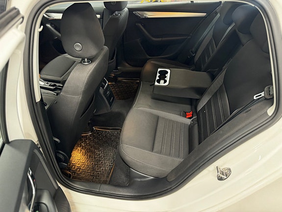 Skoda Octavia 21 of 30