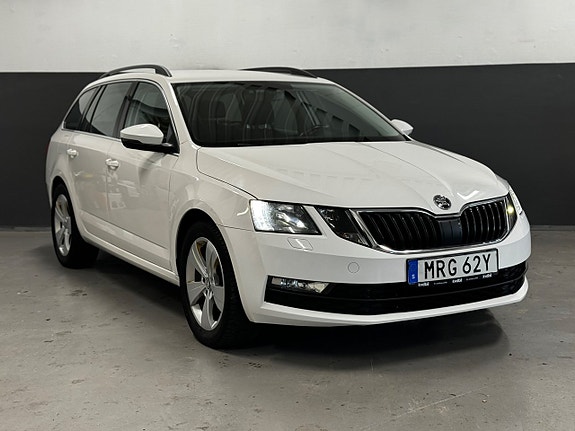 Skoda Octavia 2 of 30