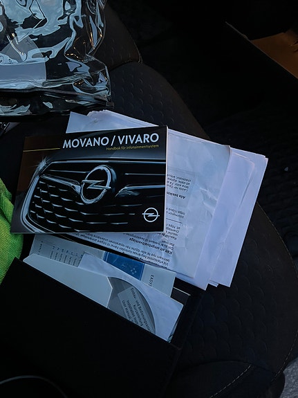 Opel Vivaro 27 of 30