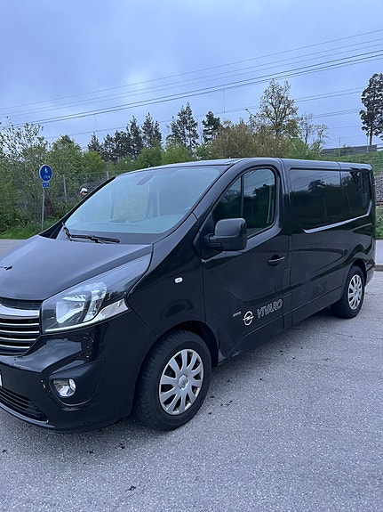 Opel Vivaro 3 of 30