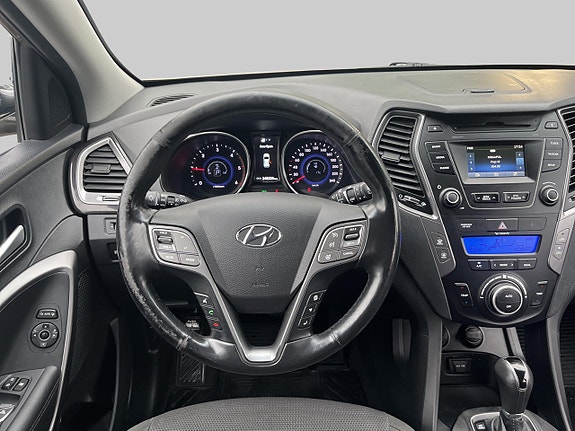 Hyundai Santa Fe 8 of 10