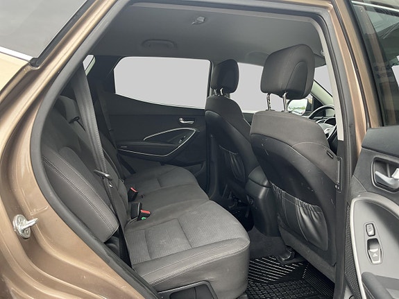 Hyundai Santa Fe 6 of 10