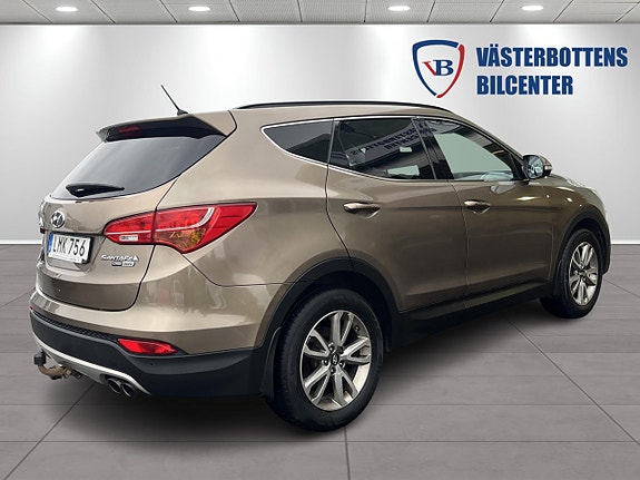 Hyundai Santa Fe 3 of 10