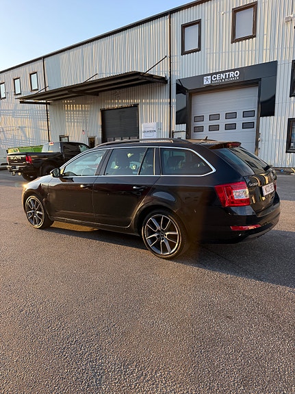 Skoda Octavia 7 of 9