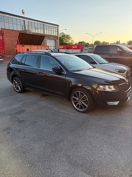Skoda Octavia 6 of 9
