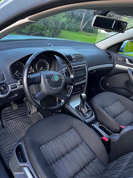 Skoda Octavia 6 of 9