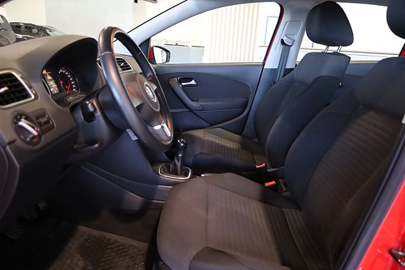 Volkswagen Polo 13 of 24