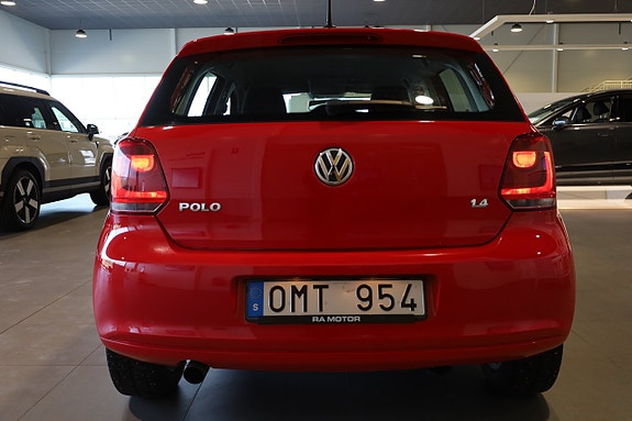 Volkswagen Polo 11 of 24