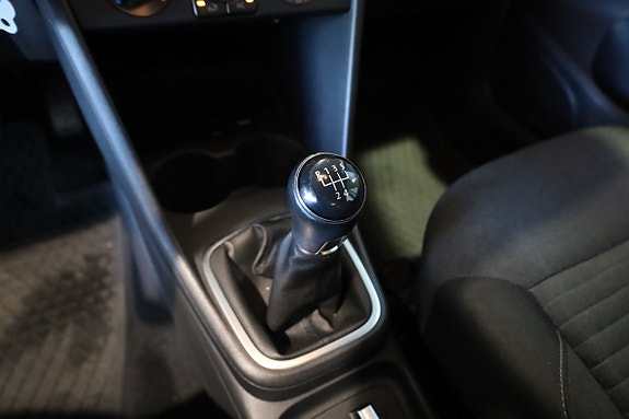 Volkswagen Polo 21 of 24