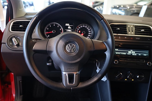 Volkswagen Polo 17 of 24