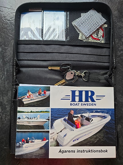 HR 440 sc 8 of 13