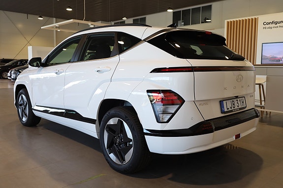 Hyundai Kona 3 of 30