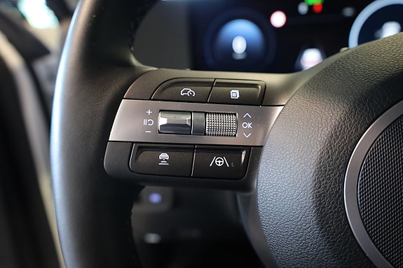 Hyundai Kona 26 of 30