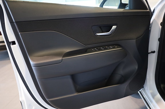 Hyundai Kona 19 of 30