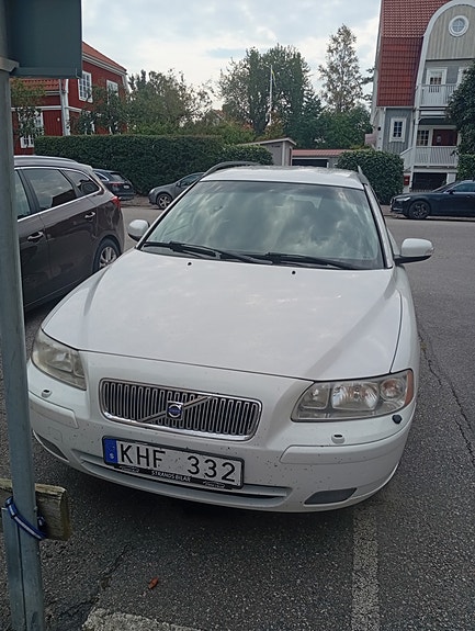 Volvo V70 8 of 8