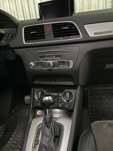 Audi Q3 18 of 19