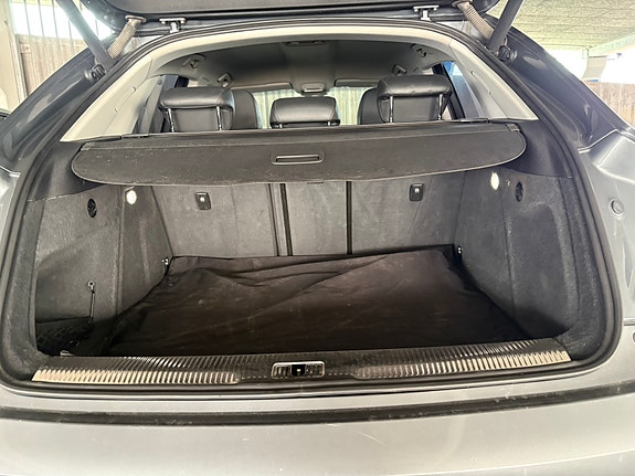Audi Q3 19 of 19