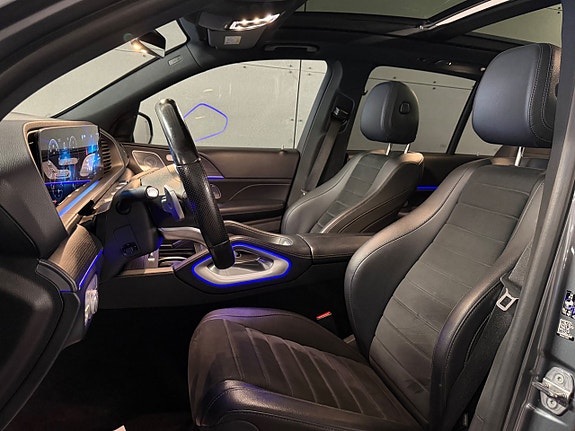 Mercedes-Benz GLE300 d 8 of 15