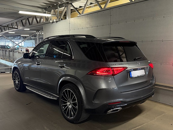 Mercedes-Benz GLE300 d 4 of 15