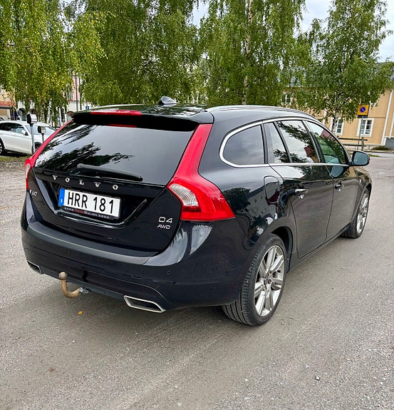 Volvo V60 3 of 8