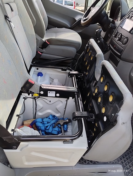 Volkswagen Crafter 35 13 of 28