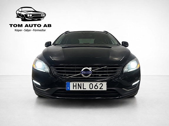 Volvo V60 2 of 28