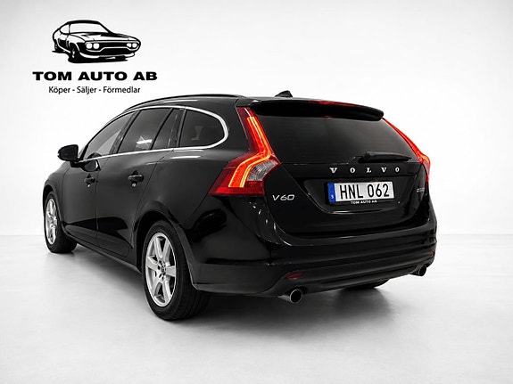 Volvo V60 4 of 28
